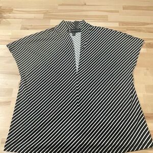 EUC Jules & Leopold Black and White Striped Blouse